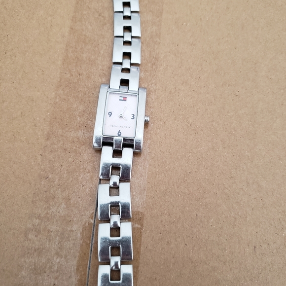 Watch - Picture 2 of 3